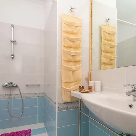 Violitzis Neochori (Lefkada)