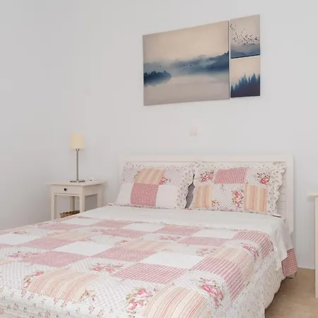 Vilă Violitzis Neochori (Lefkada)