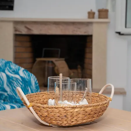 Violitzis Vilă Neochori (Lefkada)