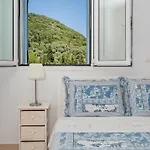 Violitzis Vilă Neochori (Lefkada)
